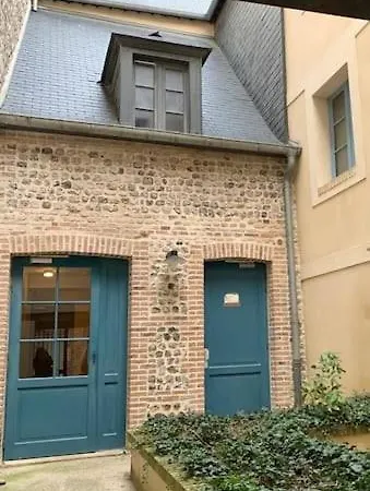 Apartment * L'etoile Dieppoise * *